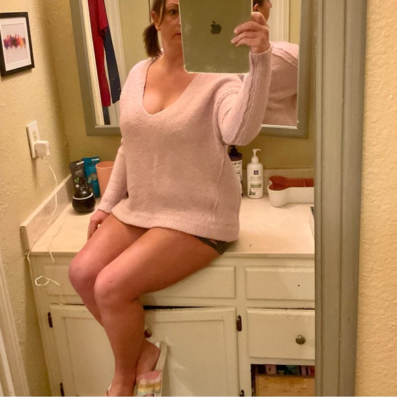 NEW LISTING‼️FREE PEOPLE Sweater Tunic - Picture 7 of 16